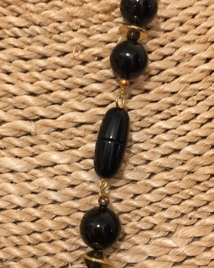 Vintage plastic black & red chunky necklace 1970s