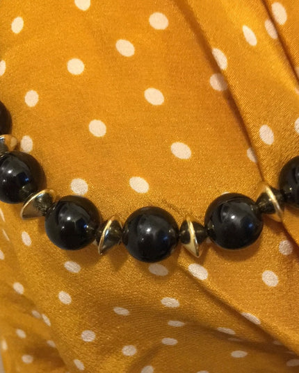 Vintage plastic black & red chunky necklace 1970s