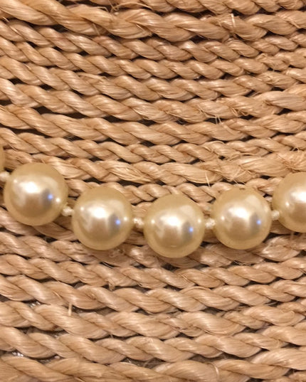 VTG 1980s Faux pearl crystal Necklace gold metal