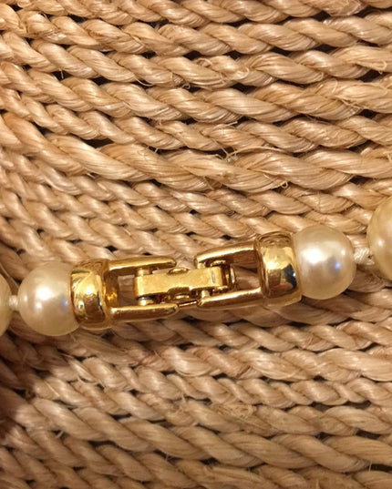 VTG 1980s Faux pearl crystal Necklace gold metal