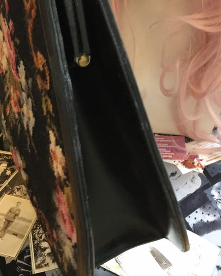 XL RARE Petite point Vintage flower purse beauty