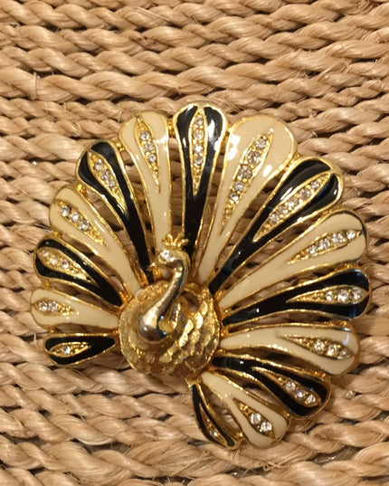 Vintage 1980s Crystal enameled peacock gold finish crystal rhinestone brooch