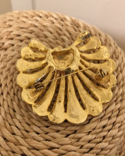 Vintage 1980s Crystal enameled peacock gold finish crystal rhinestone brooch