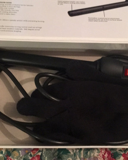 Ginalli Milano LNWOT Pro Curling Iron In Box 19mm