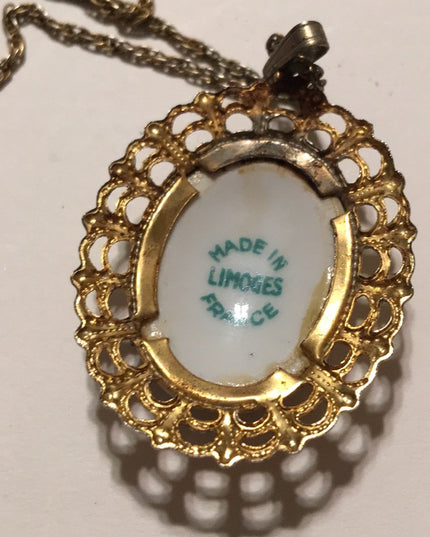 Vintage Limoges France pendant Necklace 1.5” Ceramic cameo