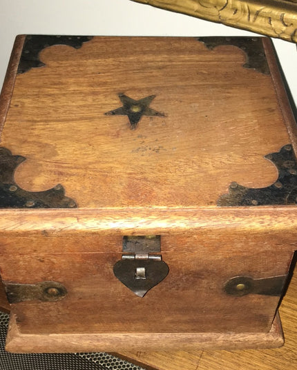Antique Wood box with metal star Beauty!