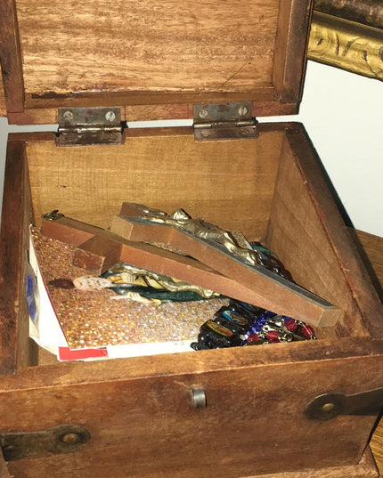 Antique Wood box with metal star Beauty!