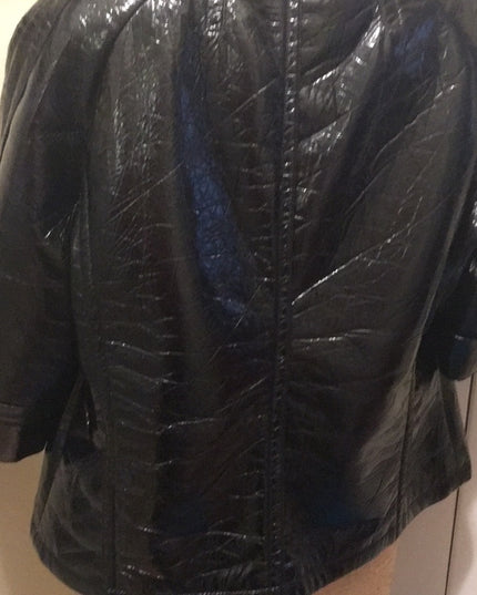 Black patent leather crop sleeve coat lightweight Pwter Nygard