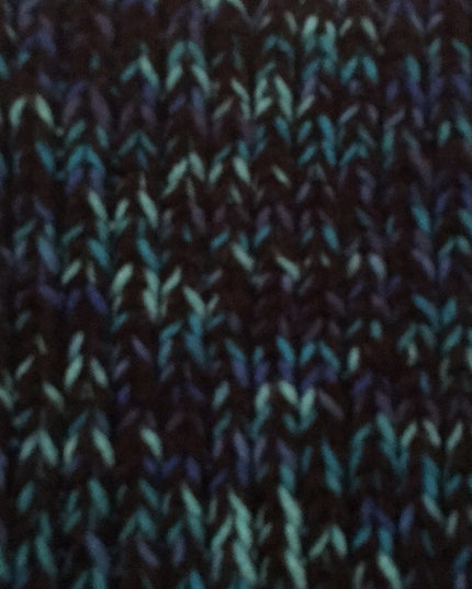 Hand knit NWOT Knitted Infinity scarf So warm!