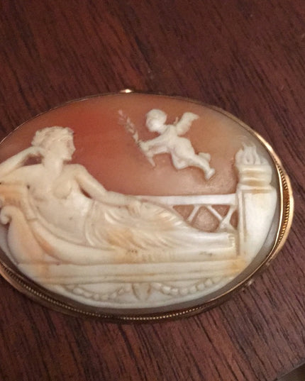 Antique Victorian 14k Gold Angel Cameo Brooch