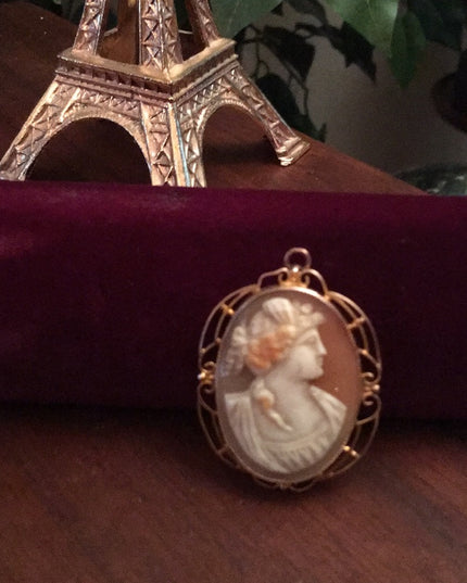 14k Gold Antique Victorian Cameo Brooch Conch