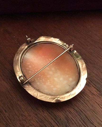 Victorian Antique 10k Gold Cameo Hand carved shell