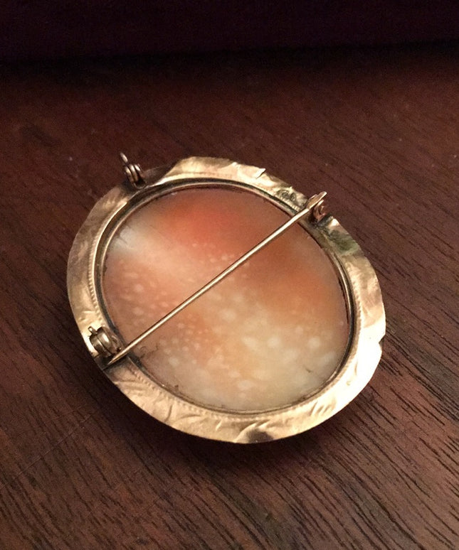 Victorian Antique 10k Gold Cameo Hand carved shell