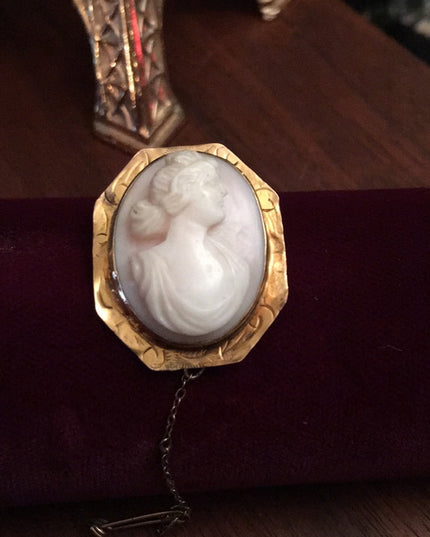 Victorian Antique 10k Gold Cameo