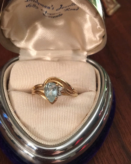 14k Gold Diamond & London Blue Topaz ring