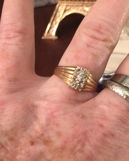 14k Gold Diamond ring w/appraisal beauty’