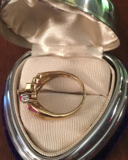 10k Gold diamond & Ruby ring w/appraisal