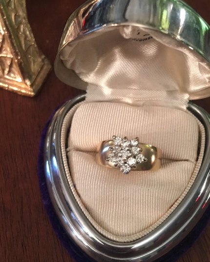 14k Gold Diamond cluster ring w/ appraisal Vintage