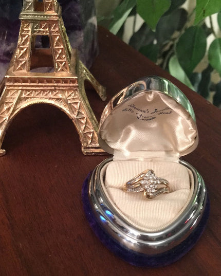 10k Gold Vintage diamond cluster ring w- appraisal