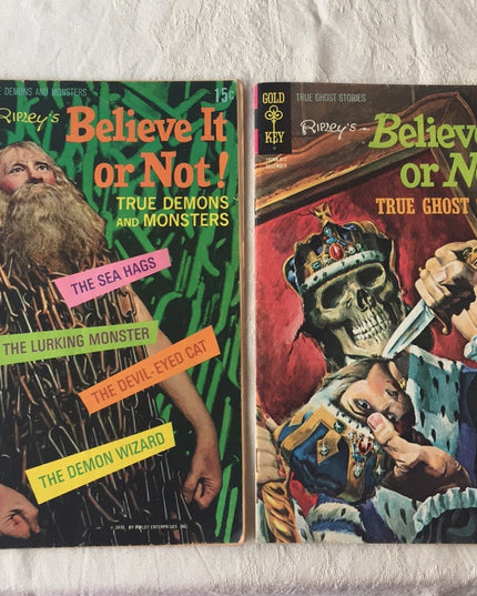 Vintage 1970s Comic book Lot Ripleys x2 pc