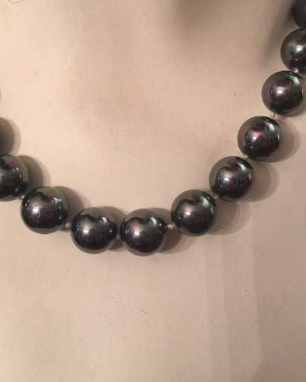 Chunky silver metalic heavy glass pearls Tahisian color