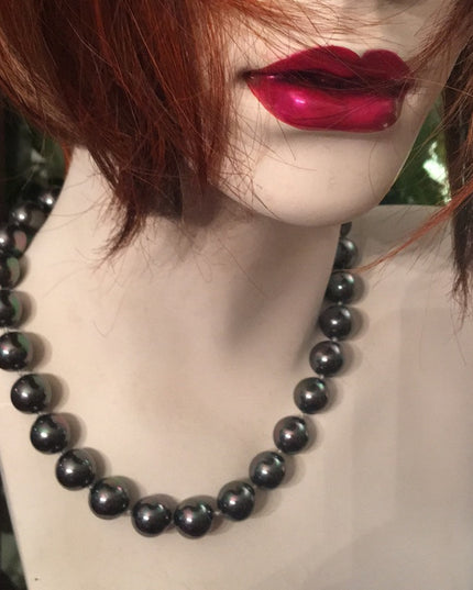 Chunky silver metalic heavy glass pearls Tahisian color