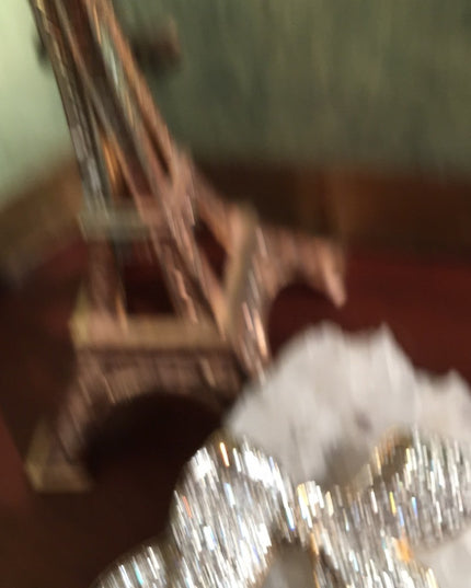 VTG gold tone rhinestone bow brooch
