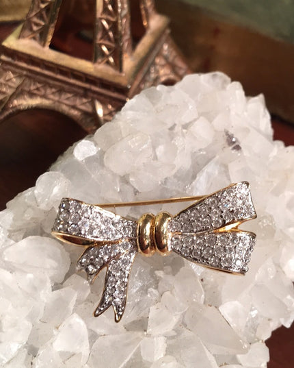 VTG Krememtz Gold rhinestone crystal brooch
