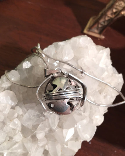 Vintage Sterling  Photo sphere pendant necklace