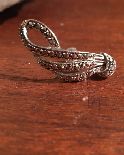 VTG  silver marcasite Screw back earrings