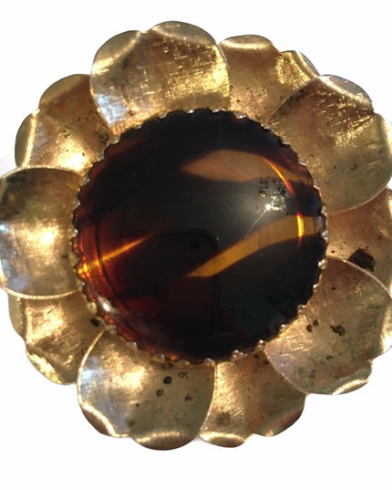 Vintage resin gold 1960s Flower brooch