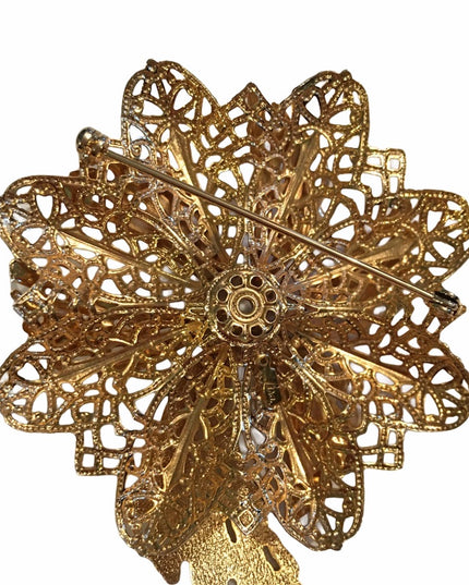 Vintage Gold faux pearl chunky 1960s flower brooch