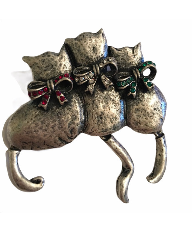 Vintage TC silver cat rhinestone christmas brooch