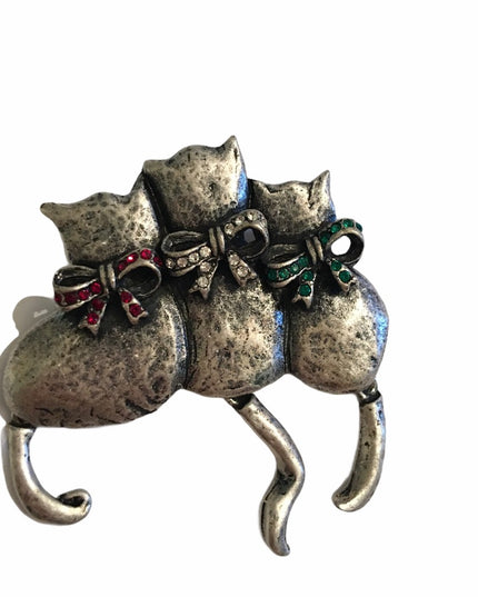 Vintage TC silver cat rhinestone christmas brooch