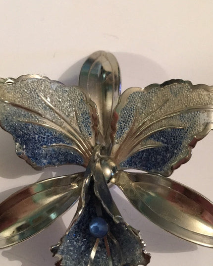 Vintage 1960s silver Orchid rhinestone brooch