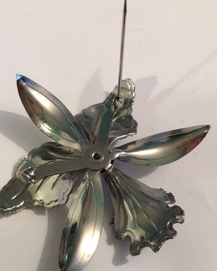 Vintage 1960s silver Orchid rhinestone brooch