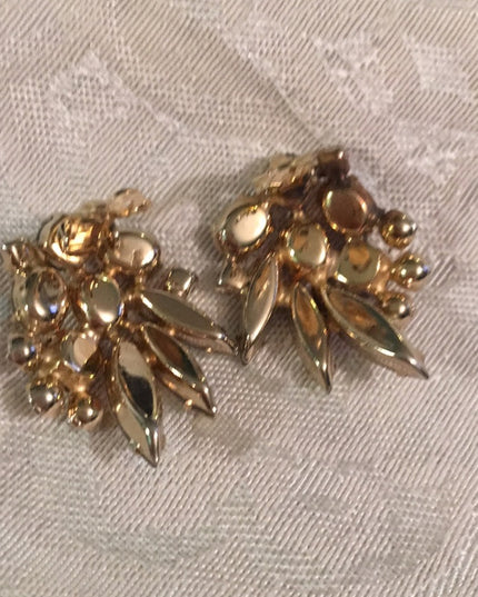 Vintage 1960s Crystal AB earrings clip on