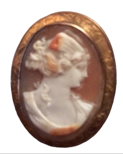 Antique Victorian 10k Cameo brooch Beauty!