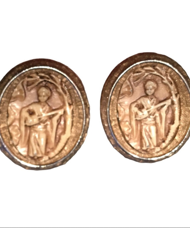Vintage gold tone Japanese satar clip on earrings