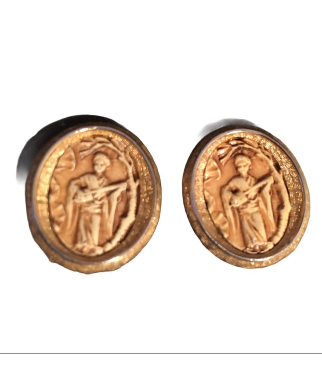 Vintage gold tone Japanese satar clip on earrings