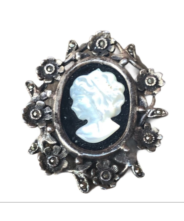 Vintage Sterling silver marcasite cameo pendant
