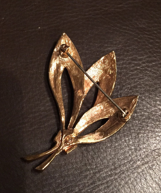 Vintage gold Rhinestone fancy brooch