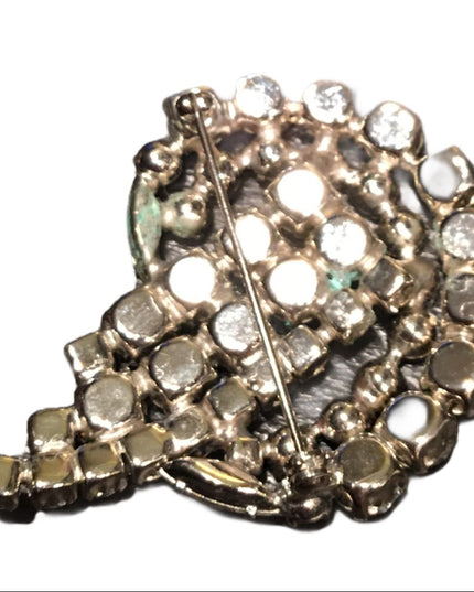 Vintage rhinestone crystal fancy brooch