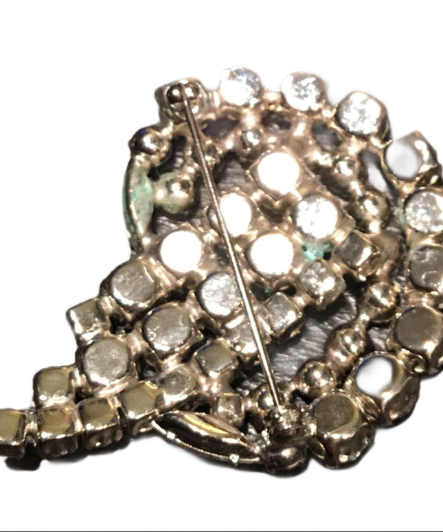 Vintage rhinestone crystal fancy brooch