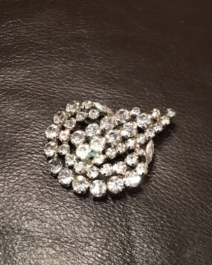 Vintage rhinestone crystal fancy brooch