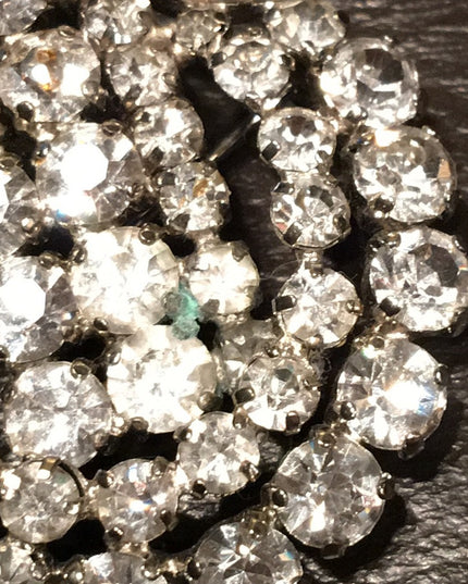 Vintage rhinestone crystal fancy brooch