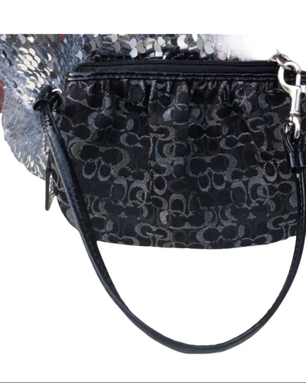 Black Coach wristlet 6x4.5” VG