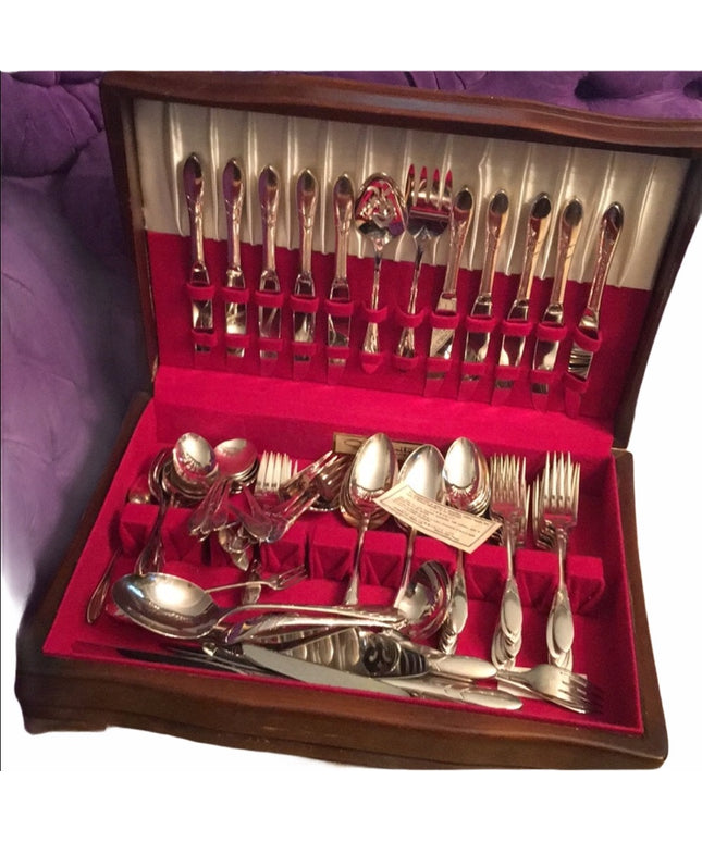 - Vintage Community Silverware cutlery Set VG
