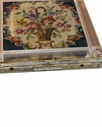 Vintage Fifth Ave Rex Flower sq Compact Powder