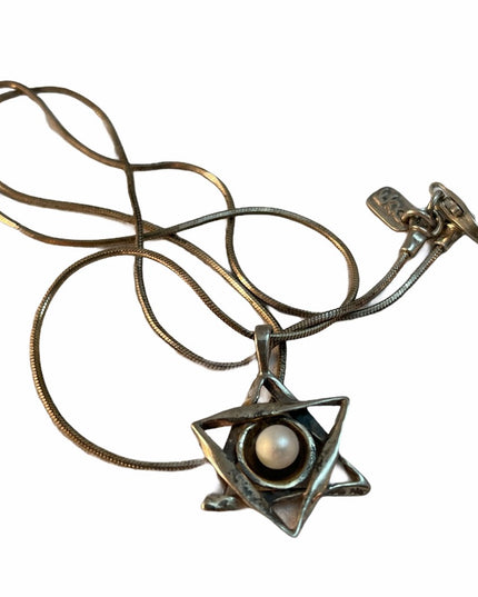 Sterling silver 6 point star on sterling chain with pearl